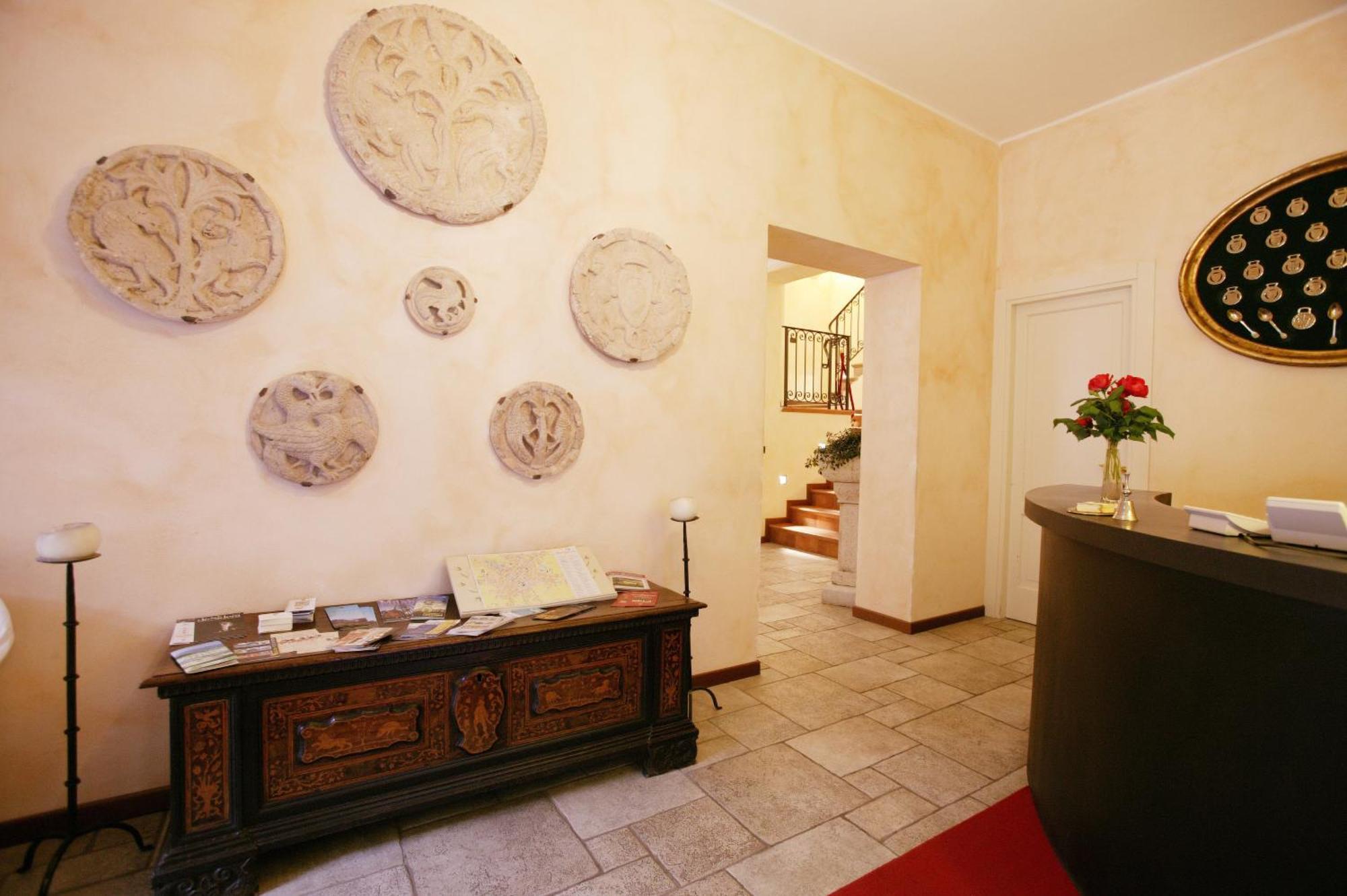La Valletta Relais Bergamo Exterior photo